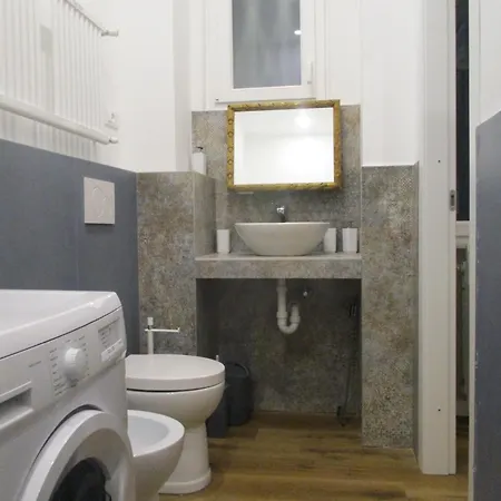 Thelozzashome * Genoa