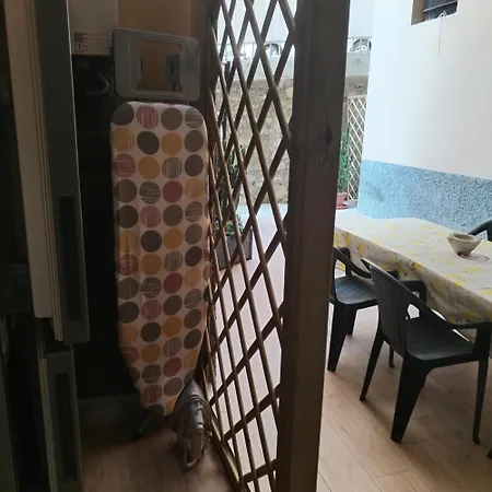 Thelozzashome Apartment Genoa