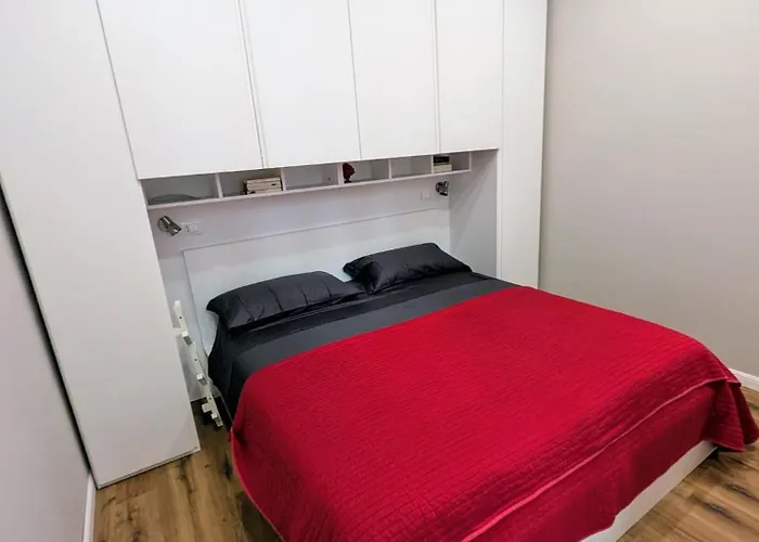 Thelozzashome Apartman