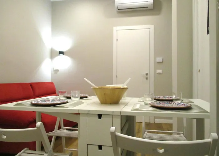 Thelozzashome Apartman Genova